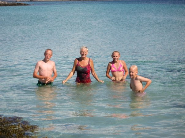 5690_113541098100_791953100_2340186_7640181_n