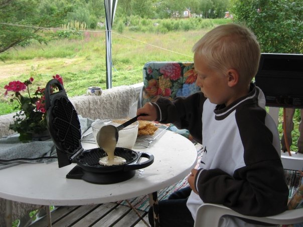 5690_113541118100_791953100_2340188_6405814_n